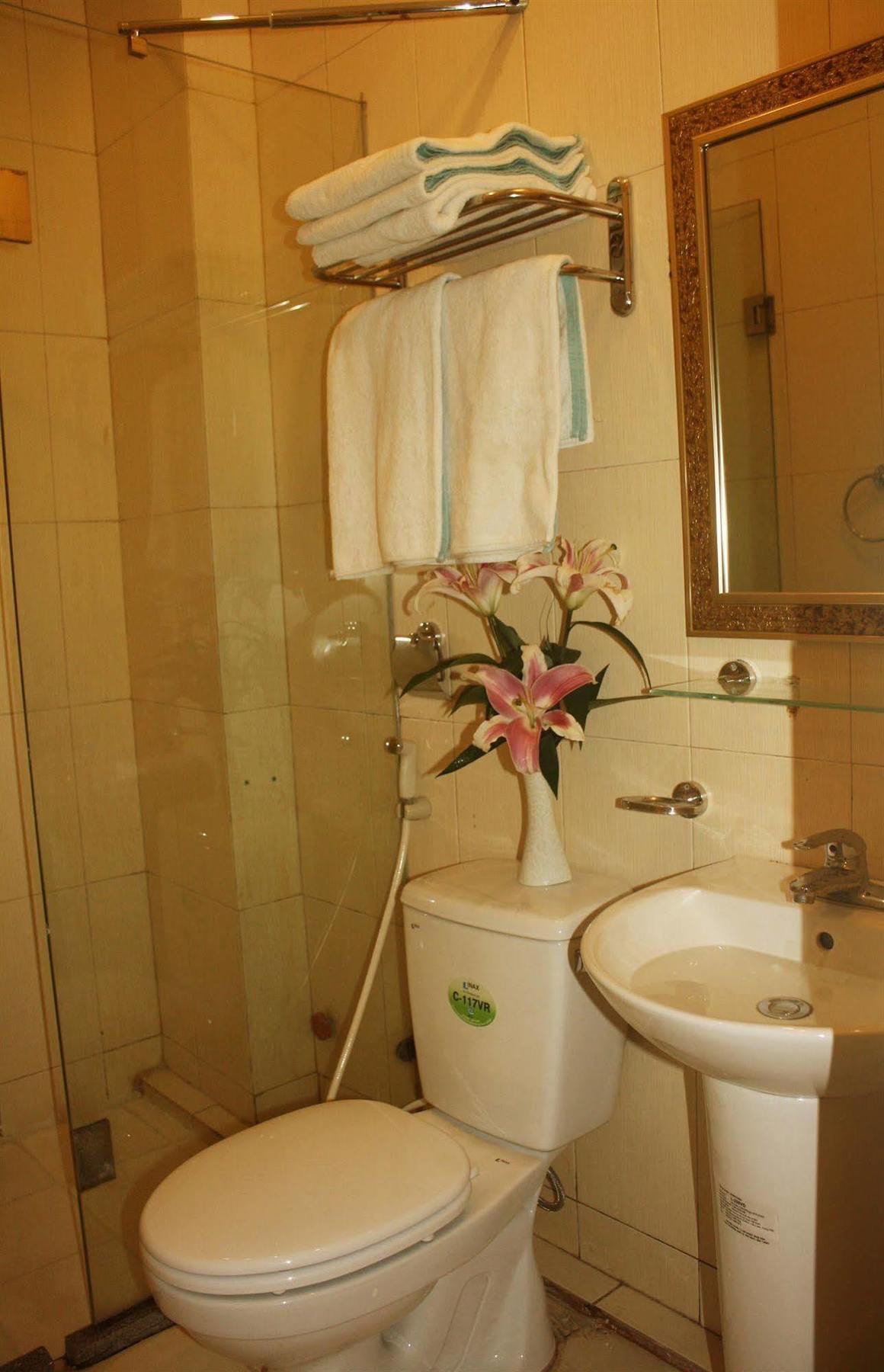 Real Vietnam Hotel Hanoi Exterior foto